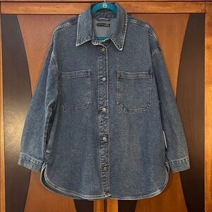 NWT Black Tape Blue Denim Jacket w/Chest Pockets, Side Pockets, Shirttail hem